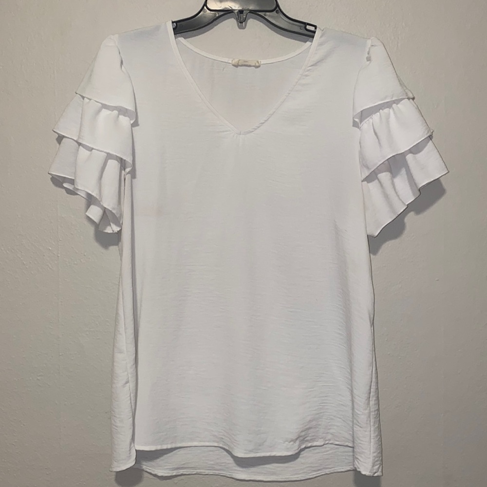 Entro White Ruffle Sleeve Blouse